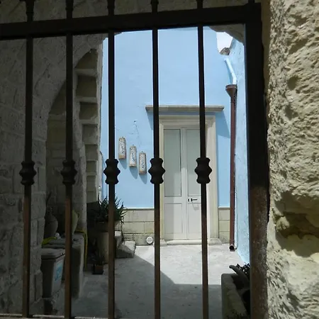 Corte Corina Calo * Carpignano Salentino